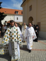 joanikije 
Литија 
2015-10-11 18:02:31