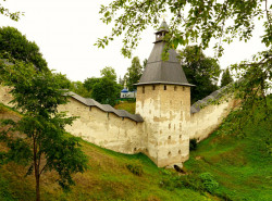 Valeriy 
Псково Печерский монастырь 
2015-10-14 09:14:56