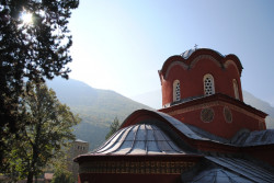 Grifon 
Манастир Пећка Патријаршија, октобар 2015 
2015-10-27 00:26:47