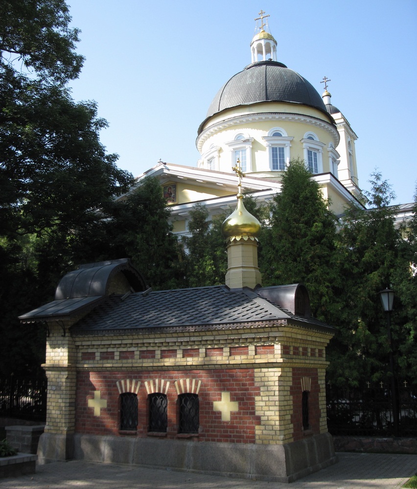 Уваход у пахавальню князёў Паскевічаў