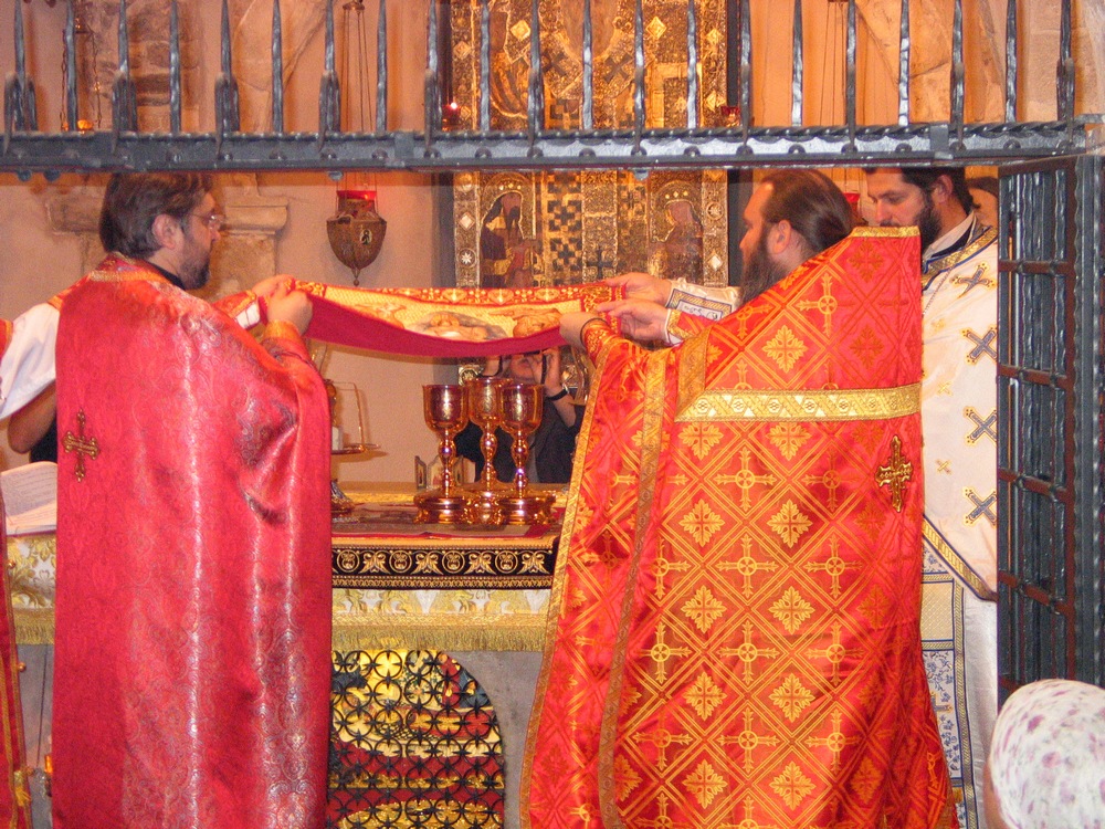 The Divine Liturgy in Bari