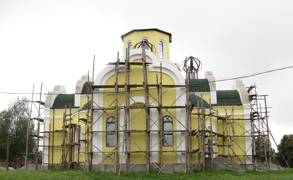 Узвядзенне царквы Казанскай іконы Божай Маці.Брылёў.2008 г.