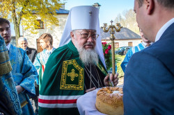 AdrianKazimiruk 
Lubelskiej Ikony Matki Bożej (4) 
2015-11-01 23:54:29