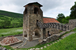 kenzo 
Ortubany monastery 
2015-11-13 22:15:47