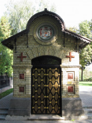 from homel 
Уваход у пахавальню князёў Паскевічаў 
2015-11-17 09:56:01