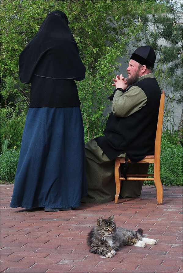 Третий лишний (Two is company, three is none)