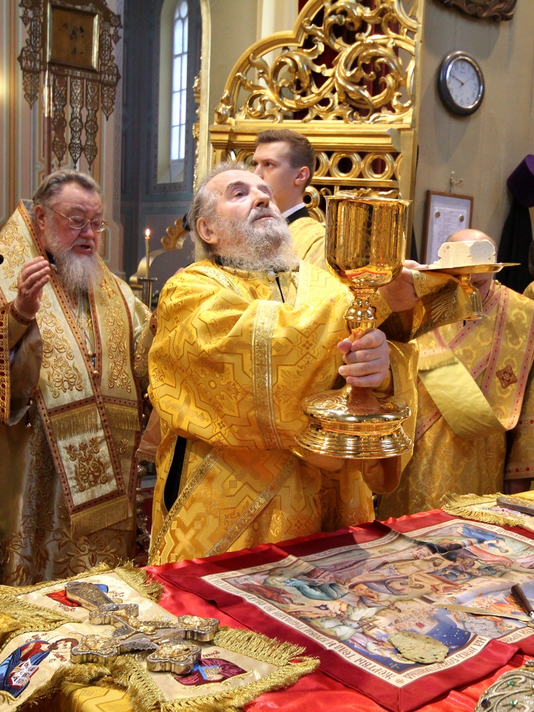 Divine Liturgy in St. Mary Magdalene Cathedral in Warsaw