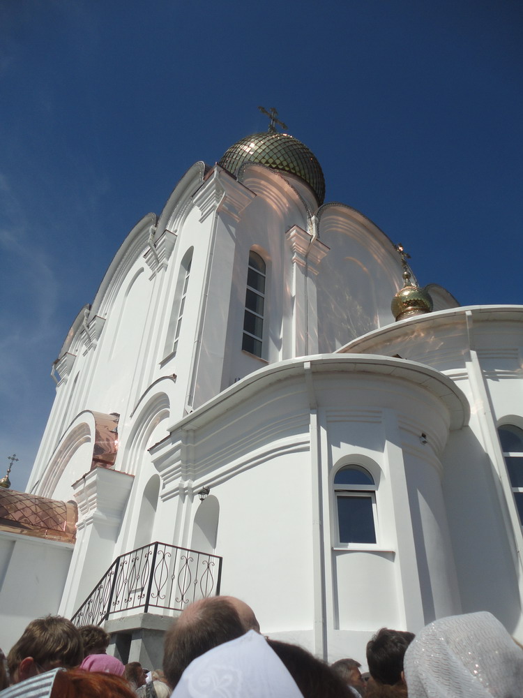 Тураў. Царква свяціцеля Лаўрэнція Тураўскага. 11 траўня 2013 г.