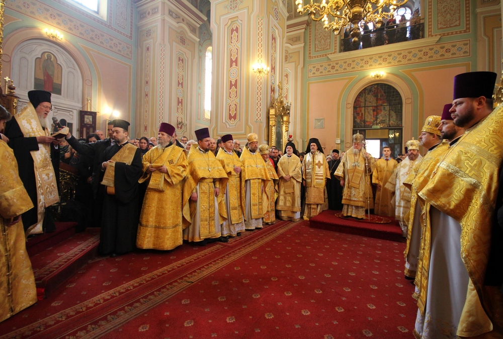 The Divine Liturgy in Warsaw&#039s Cathedral with patriarch Bartholomew