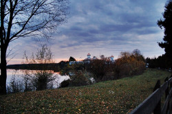 Florina 
Sfanta Manastire Cernica | Judetul Ilfov 
60 
2015-12-01 19:43:27