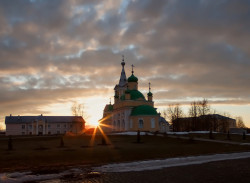 kcenia.belova 
Введено-Оятский монастырь. 
60 
2015-12-02 08:30:11