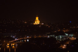 alik 
Sameba - The Holy Trinity Cathedral of Tbilisi by night 
2015-12-11 20:34:28