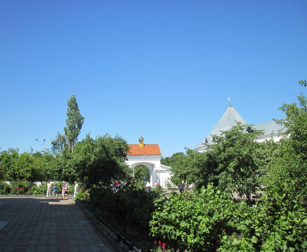 Свята-Мікольскі жаночы манастыр у Магілеве.