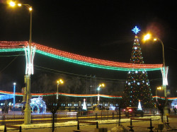 from homel 
Калядные елкі ў Гомелі. Саборная плошча. 
2016-01-10 16:32:04