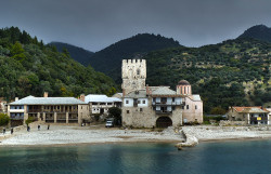 Arkadiusz 
Mount Athos 
57 
2016-01-24 11:00:49