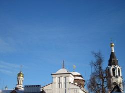 dziatishka 
Па-над дахамі Свята-Мікольскага манастыра 
2016-01-25 13:08:04