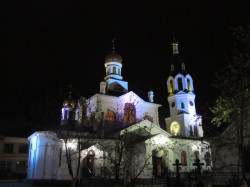 olegka86 
Свята-Мікольская манастырская царква. Пасха 4 мая 2013 г. 
2016-01-25 14:45:38