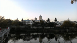 Marius 
Mănăstirea Pasărea 
2016-01-29 21:46:28