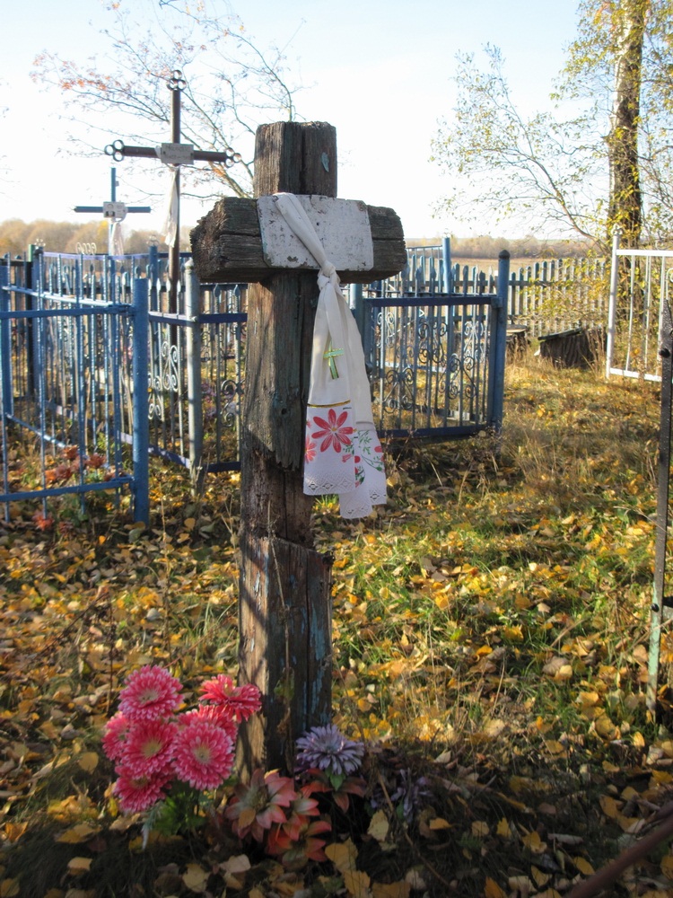 Могілкі ў в. Кастрышча. Напярэдадні Дзімітрыеўскай суботы. 