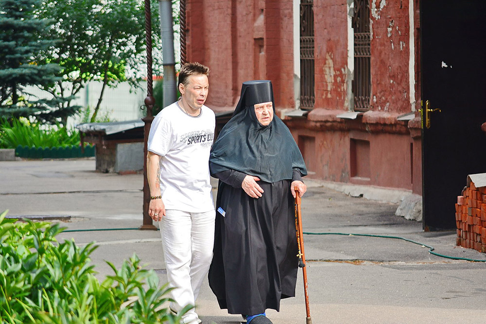Монастырь. Повседневная жизнь.