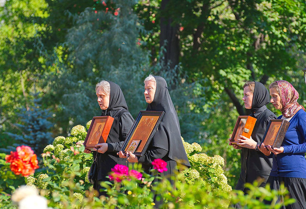 Монастырь. Повседневная жизнь.