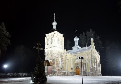 jarek 
Orthodox church in Królowy Most 
2016-02-07 20:20:26