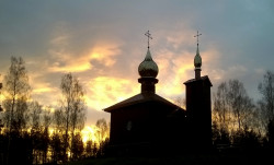 jarek1 
Orthodox cementary chapel in Bobrowniki 
2016-02-07 20:21:23
