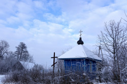 jarek1 
Orthodox chapel in Złotniki 
2016-02-14 08:19:56