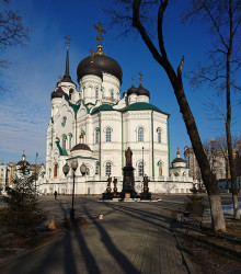 AlexandraP 
Благовещенский кафедральный собор в Воронеже 
2016-02-25 17:38:59