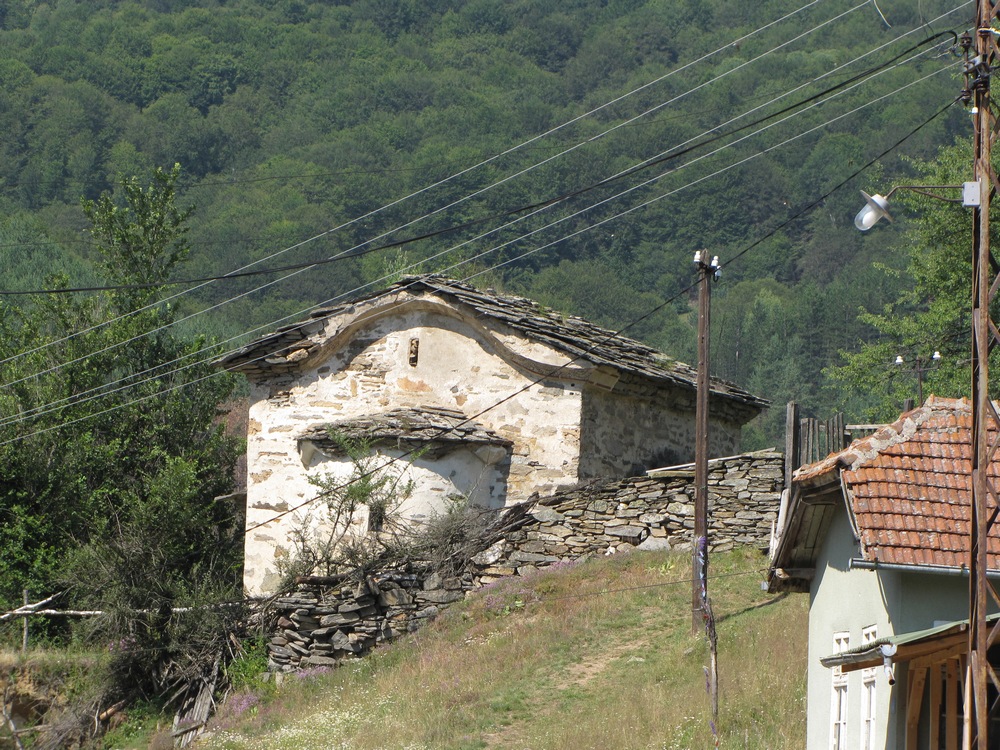 Стари Храм