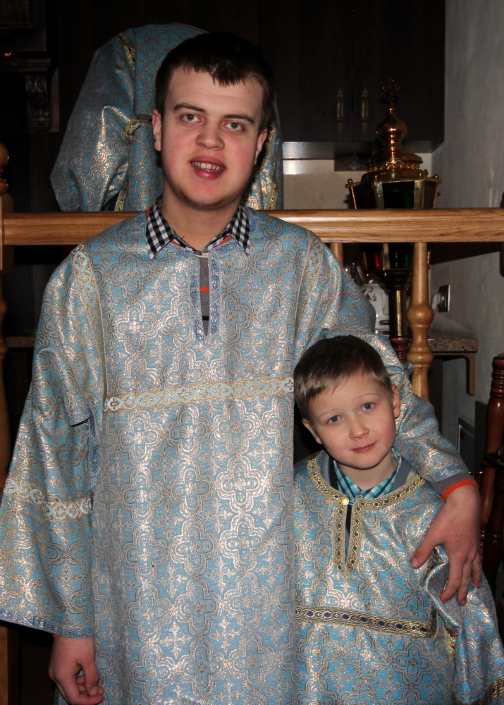 Prisluzniki...