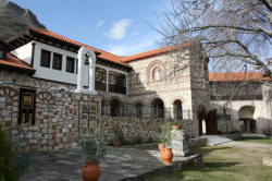 crkva 
Monastery Zrze, Prilep, Macedonia 
2016-03-10 22:08:09