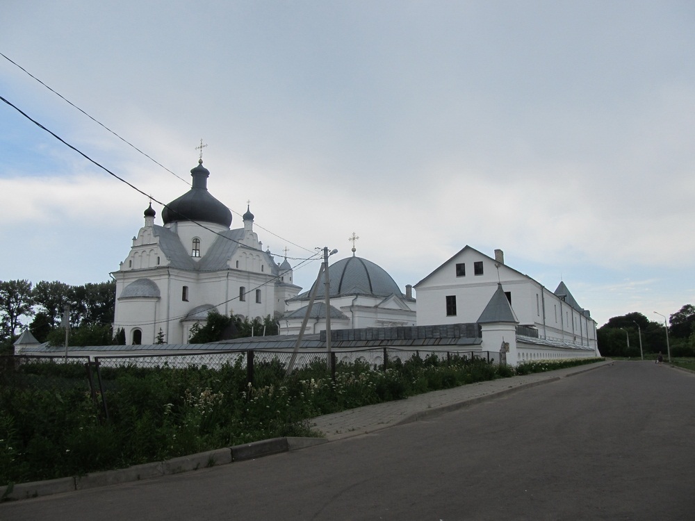 Свята-Мікольскі жаночы манастыр у Магілеве.