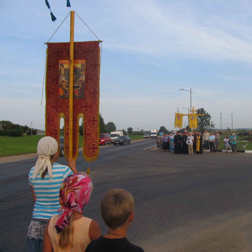 Хрэсны ход "Адзігітрыя". 2012 г. Сустрэча ў Ліёзна