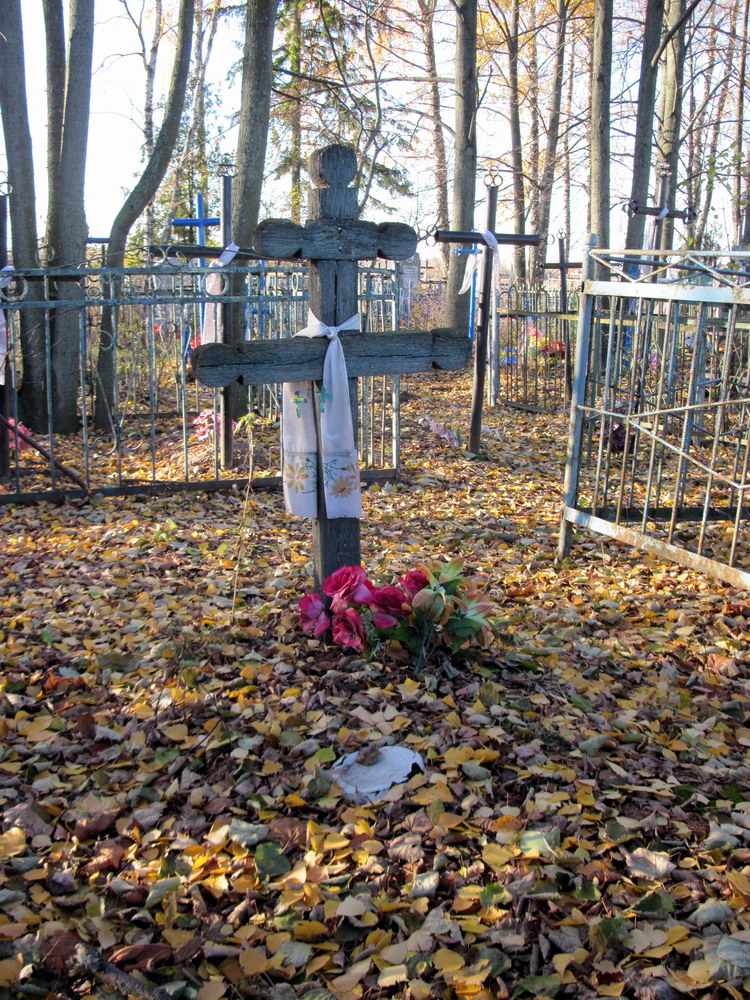 Стары крыж. Могілкі ў Кастрышчы