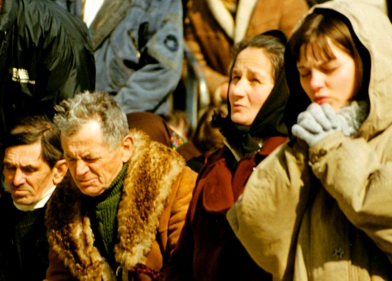A glimpse of the fevor one feels among the Orthodox in Romania