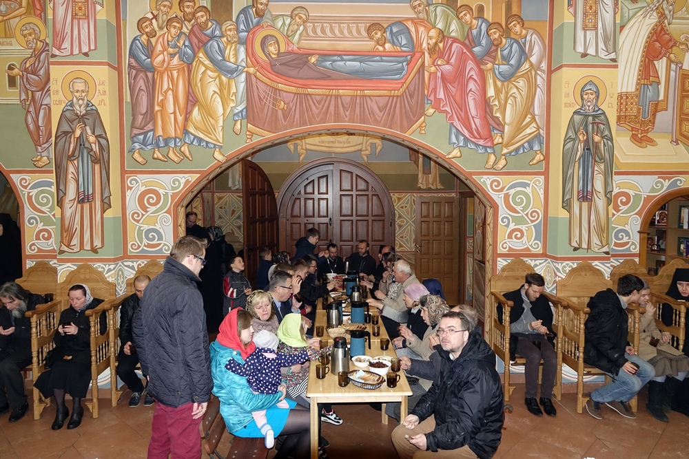 Holy Saturday in Zwierki Convent - agapa feast