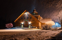 Vlutes 
St. John Orthodox Cathedral 
51 
2016-04-08 00:57:31