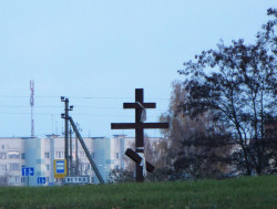 Uladzimir 
Крыж на ўездзе ў Ветку 
2016-04-13 10:59:18