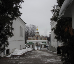 Uladzimir 
Старажоўская брама 
2016-04-18 10:44:10