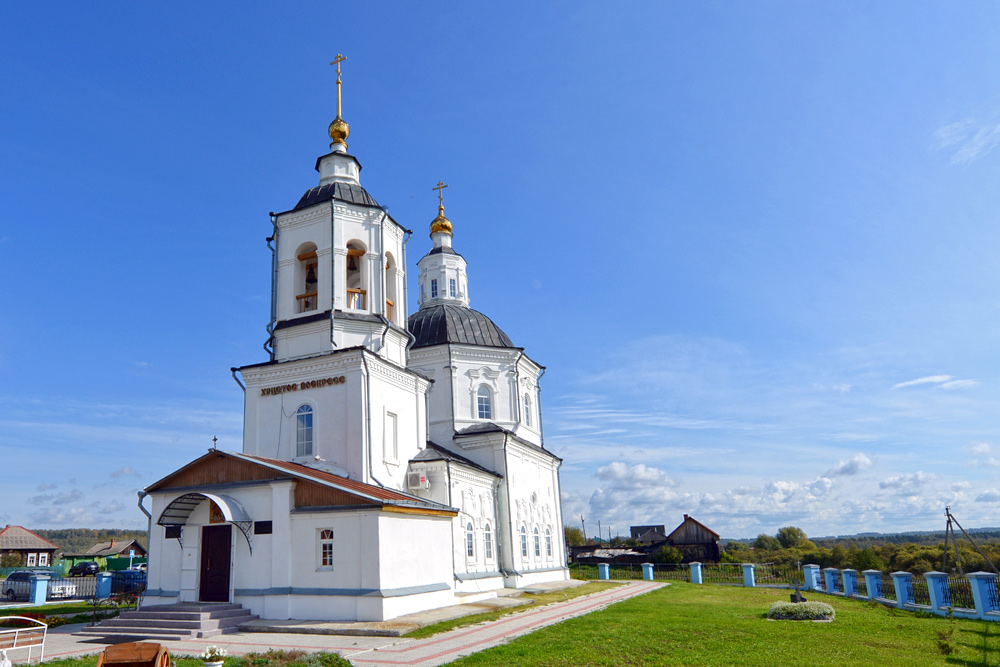 Село Коларово Храм Спаса Нерукотворного 