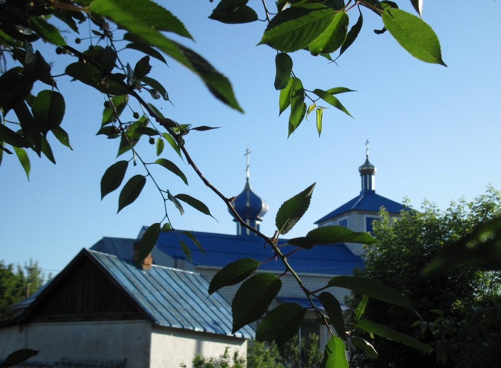 Царква Нараджэння Божай Маці ва Ўваравічах