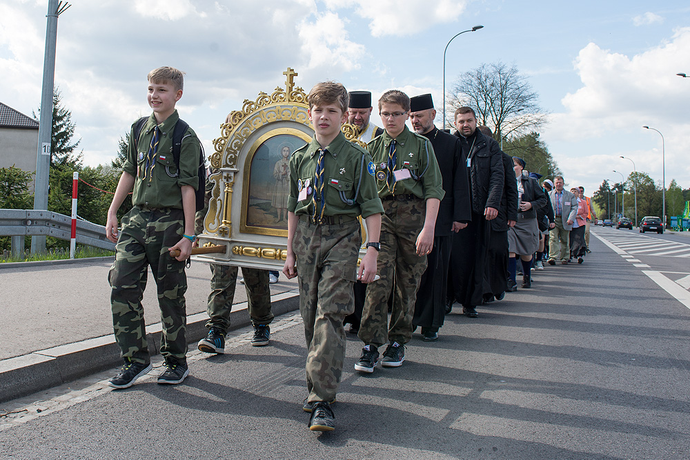 pielgrzymka do Zwierek 2015