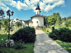 Claudia_Teo 
Mănăstirea Văratec 
2016-05-09 18:08:38