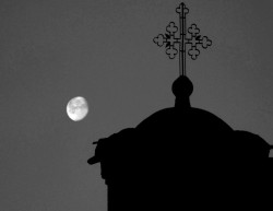 AleksaSrbin 
Вече над Грачаницом 
2016-05-19 22:17:11