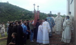 joanikije 
Литија 
2016-05-31 01:50:33