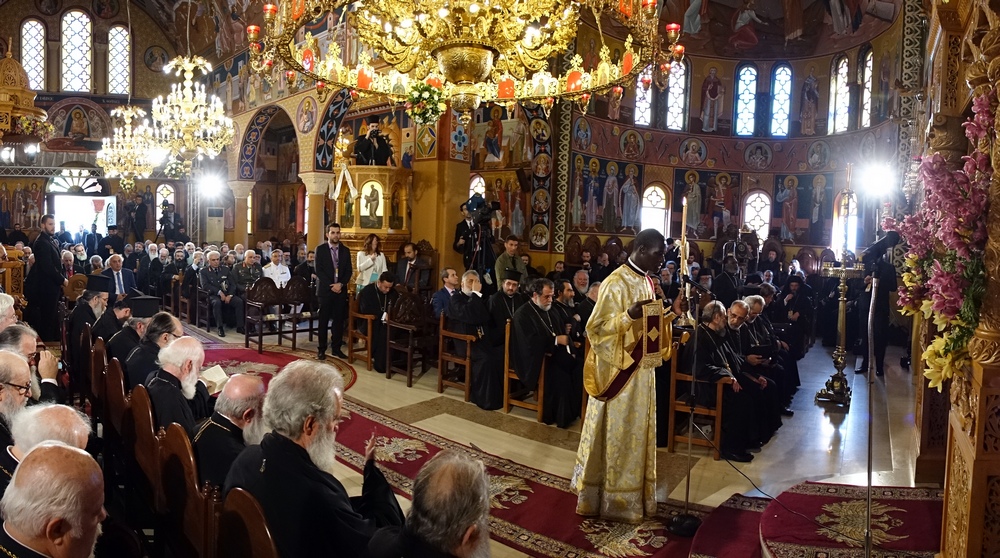 Divine Liturgy in Annunciation Catherdal in Kissamos