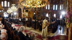 jarek 
Divine Liturgy in Annunciation Catherdal in Kissamos 
2016-06-27 15:56:21