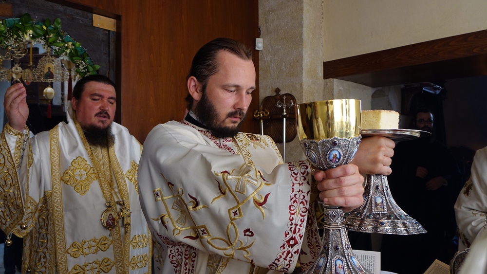 Divine Liturgy in Gonia Monastery 