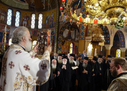 jarek 
Divine Liturgy in Annunciation Catherdal in Kissamos 
2016-07-06 20:36:09